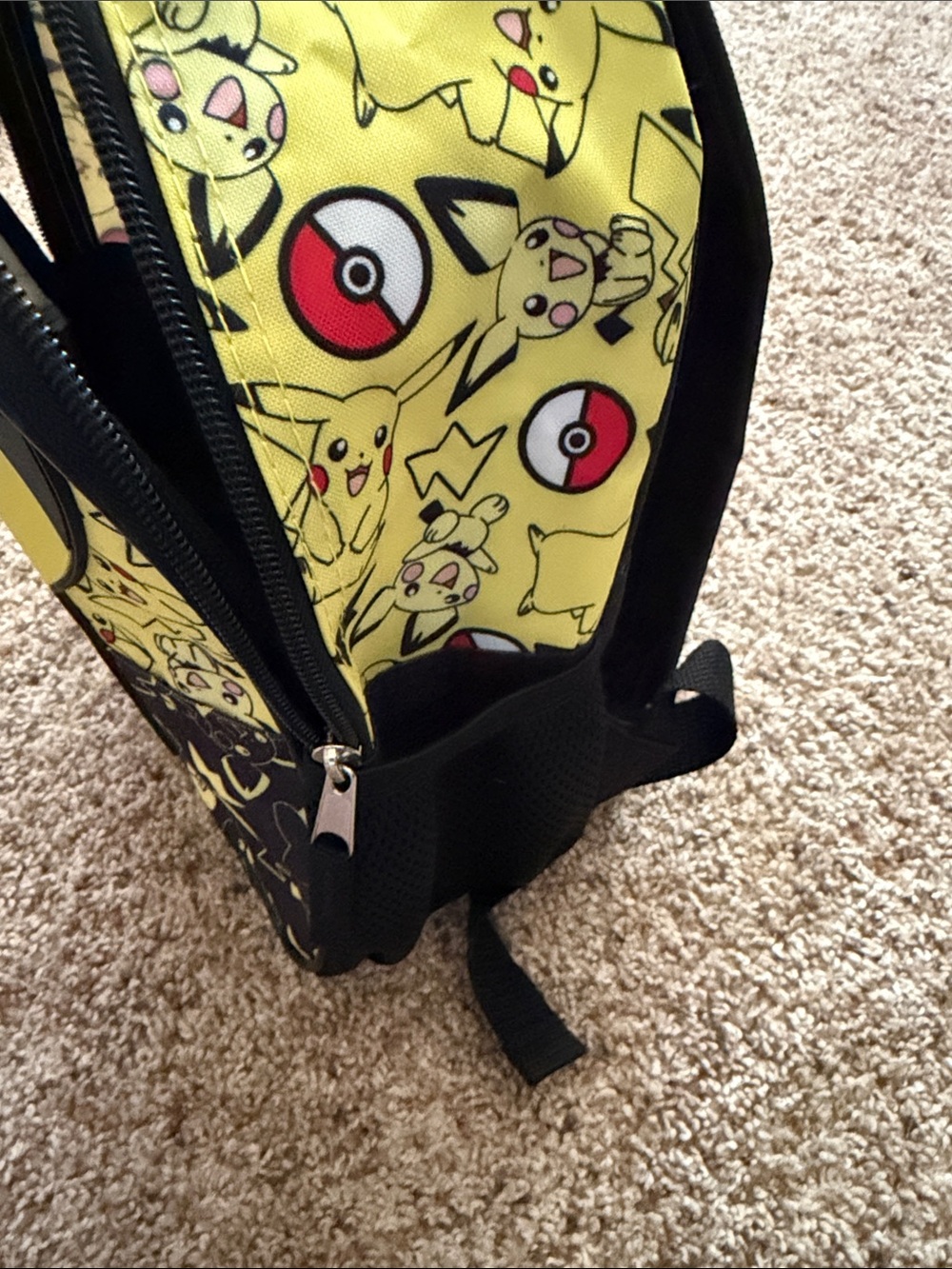 Pikachu Kids Backpack - Picture 3 of 8